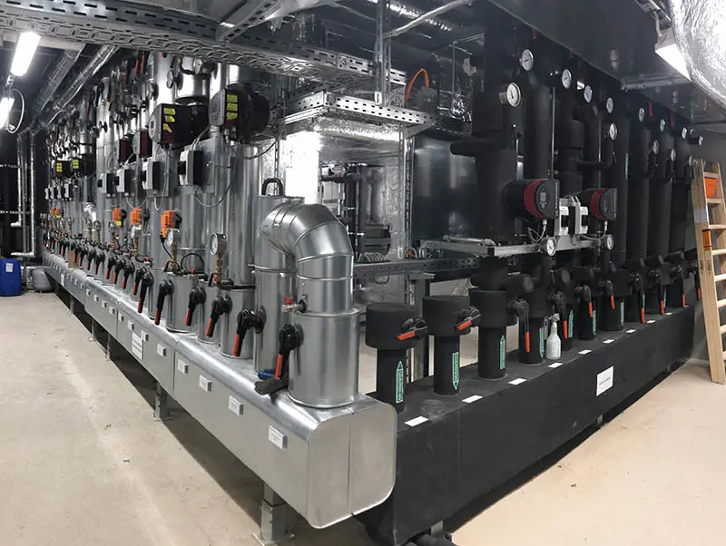Closed cooling system supported by Spirotech